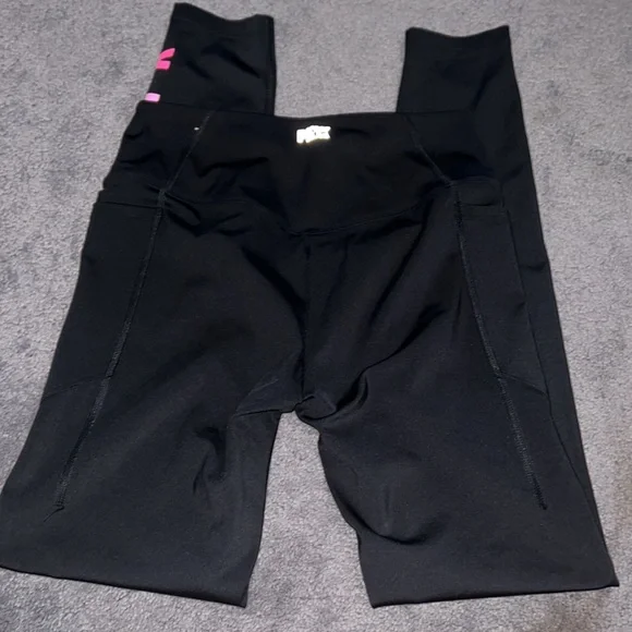 Victorias Secret Ultimate leggings - Picture 5 of 6